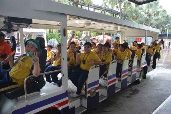 โรงเรียนปรีชานุศาสน์